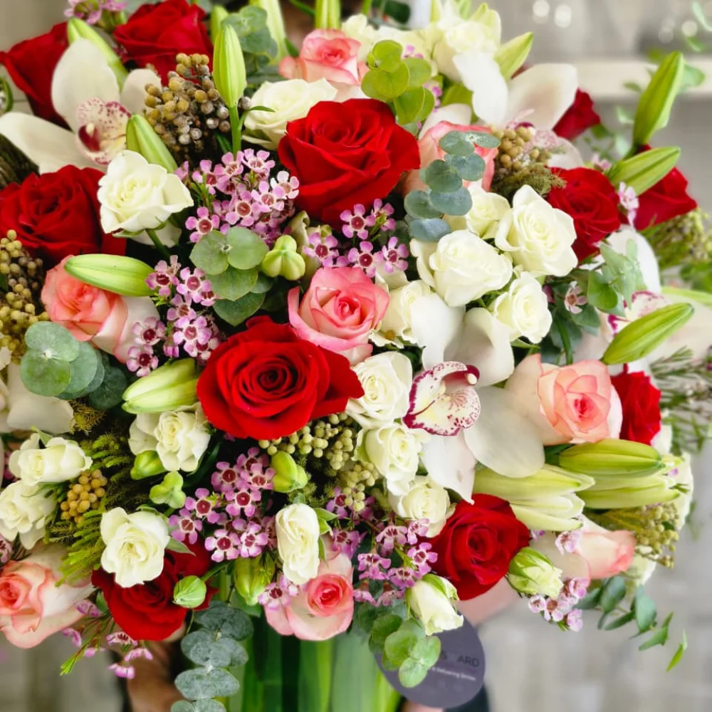 Popping Reds - One Faced Design