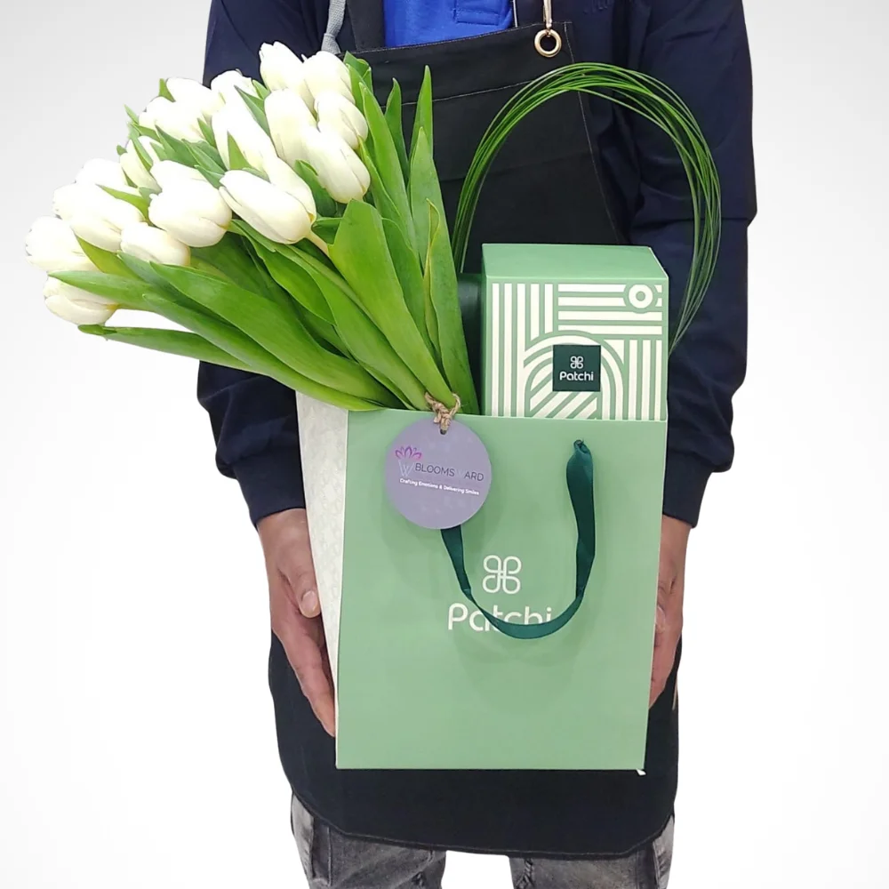 Patchi Box With 20 Tulips - 500 gm