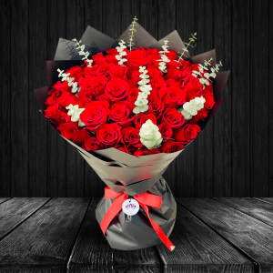 Love Actually - 65 Red Rose